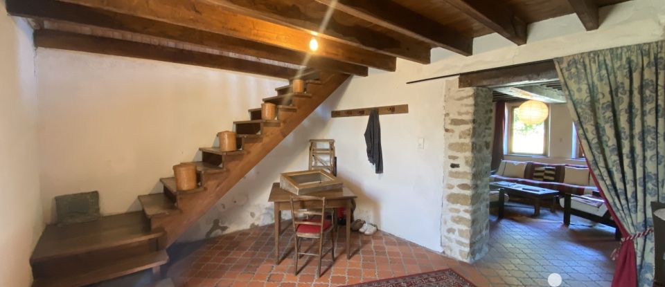 Maison de campagne 4 pièces de 140 m² à Glénic (23380)