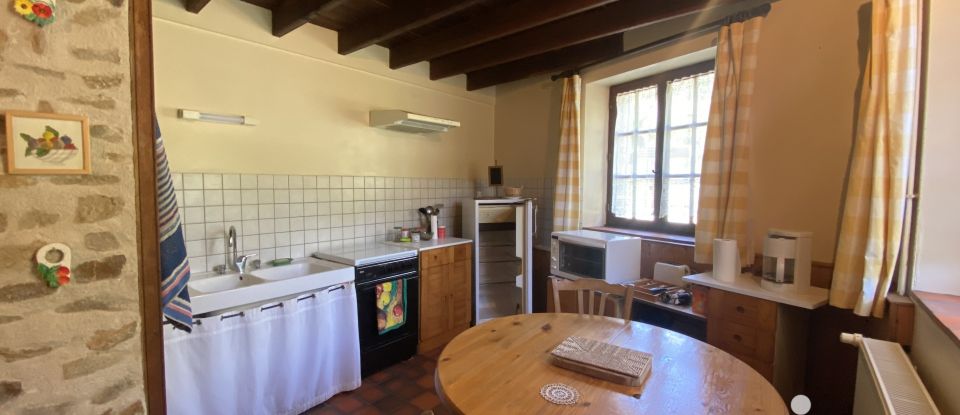 Maison de campagne 4 pièces de 140 m² à Glénic (23380)