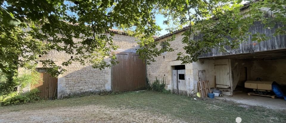 Demeure 12 pièces de 282 m² à Lusseray (79170)