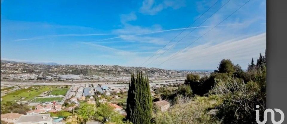 Land of 1,701 m² in Saint-Laurent-du-Var (06700)