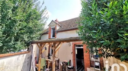 Maison de village 3 pièces de 83 m² à Varennes-Changy (45290)