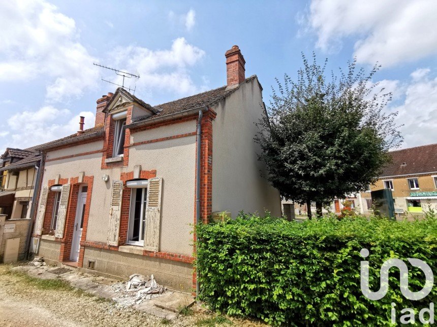 Village house 3 rooms of 83 m² in Varennes-Changy (45290)