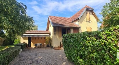 Village house 4 rooms of 106 m² in Corre (70500)