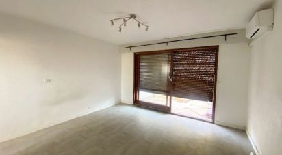 Studio 1 pièce de 28 m² à Saint-Raphaël (83700)