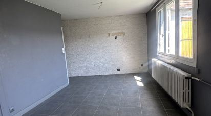 Town house 4 rooms of 72 m² in Moulins (03000)