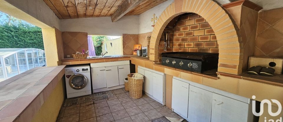 Maison traditionnelle 5 pièces de 140 m² à Villeneuve-lès-Béziers (34420)