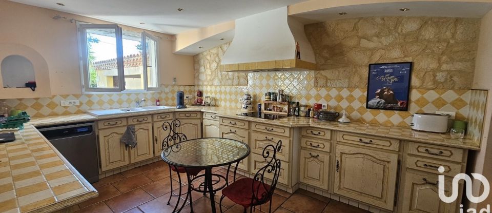 Maison traditionnelle 5 pièces de 140 m² à Villeneuve-lès-Béziers (34420)