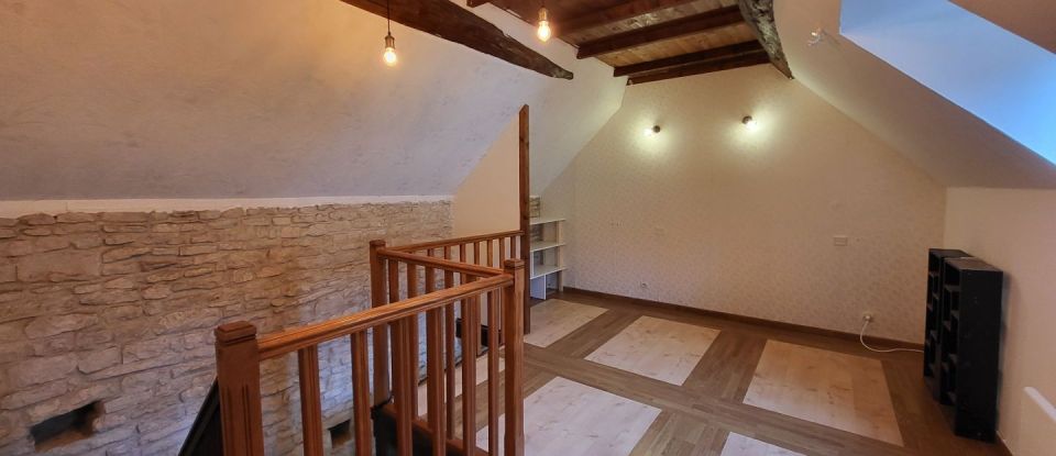 Village house 5 rooms of 105 m² in Argenteuil-sur-Armançon (89160)