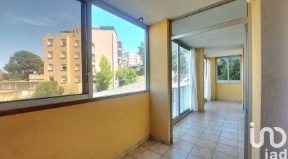 Apartment 3 rooms of 102 m² in La Seyne-sur-Mer (83500)