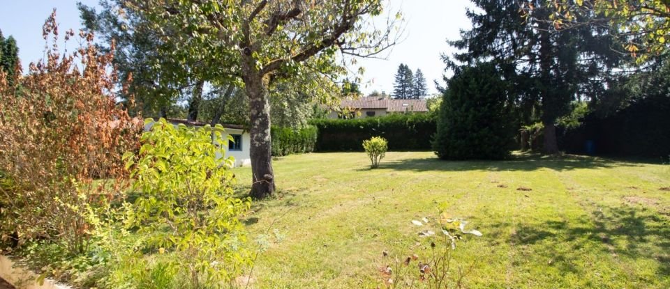 House 4 rooms of 87 m² in Saint-Genest-sur-Roselle (87260)