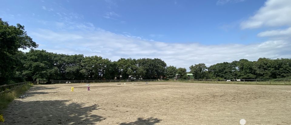 Ferme 9 pièces de 210 m² à Sarzeau (56370)