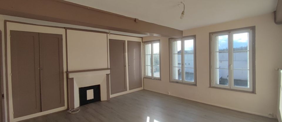 Maison de ville 6 pièces de 128 m² à Gacé (61230)