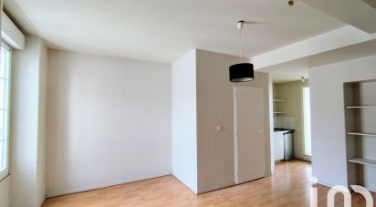 Studio 1 pièce de 28 m² à La Roche-sur-Yon (85000)