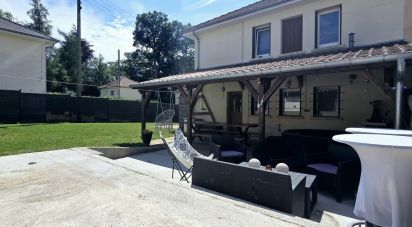 House 5 rooms of 83 m² in Balan (08200)