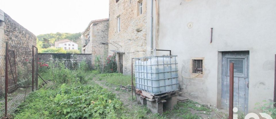 Maison 6 pièces de 145 m² à Saint-Rome-de-Cernon (12490)