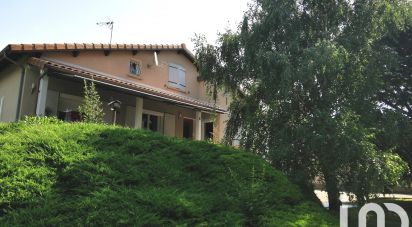 House 6 rooms of 112 m² in Saint-Cyr (07430)