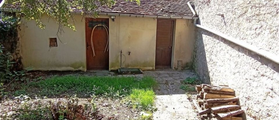 Country house 3 rooms of 103 m² in Châtillon-sur-Loire (45360)