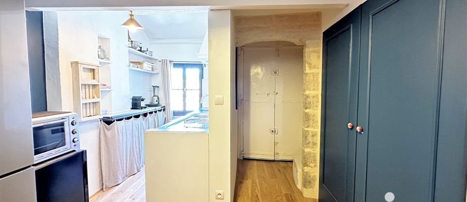 Apartment 2 rooms of 64 m² in Uzès (30700)