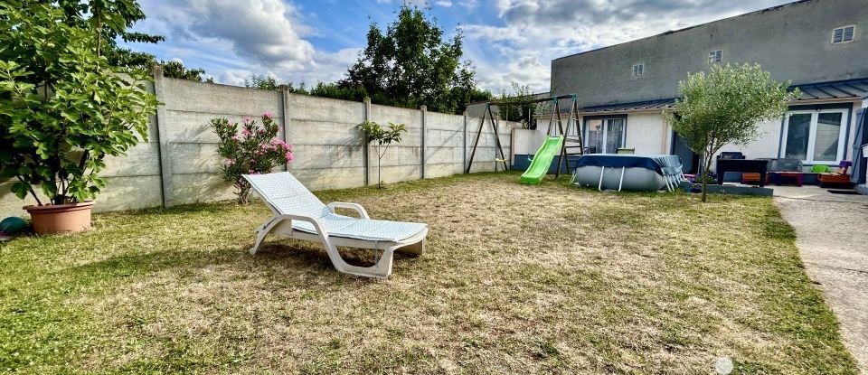 Maison 7 pièces de 190 m² à Pontault-Combault (77340)