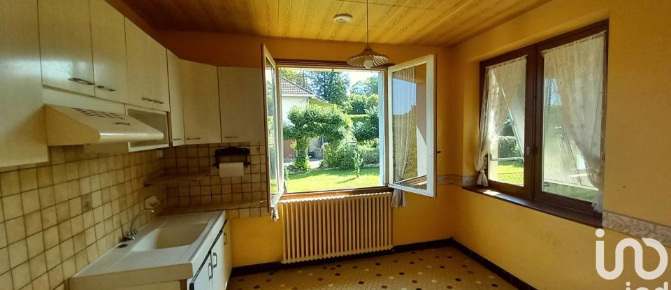 Maison 4 pièces de 90 m² à Gramat (46500)