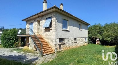 Maison 4 pièces de 90 m² à Gramat (46500)