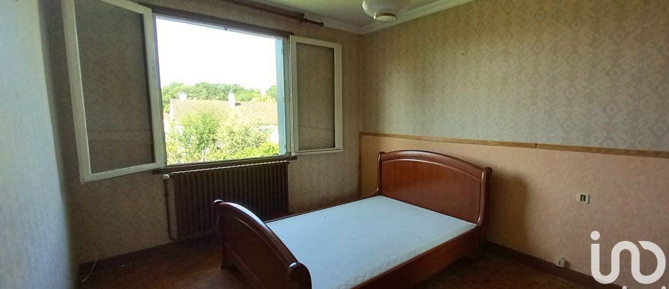 House 4 rooms of 90 m² in Gramat (46500)