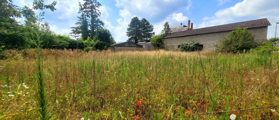 Parking/garage/box de 160 m² à Lencloître (86140)