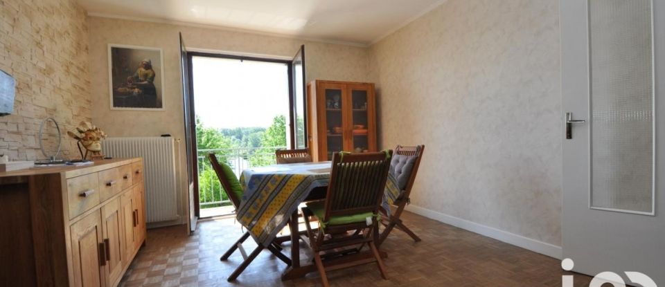 House 5 rooms of 110 m² in Breuillet (91650)