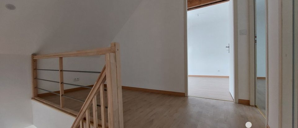 Ferme 6 pièces de 132 m² à Hombleux (80400)