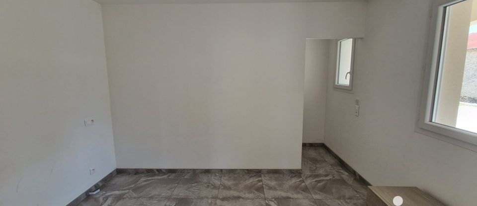 Maison 4 pièces de 125 m² à Sours (28630)