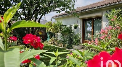 Traditional house 3 rooms of 77 m² in Trappes (78190)