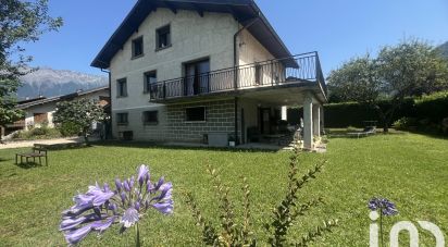 House 10 rooms of 233 m² in Chamoux-sur-Gelon (73390)