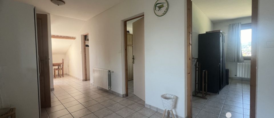 House 10 rooms of 233 m² in Chamoux-sur-Gelon (73390)