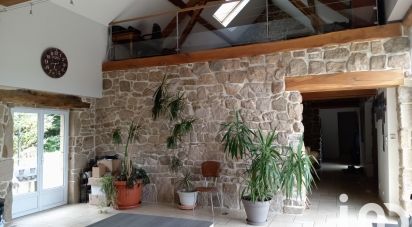 Country house 10 rooms of 196 m² in Sanvignes-les-Mines (71410)