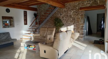 Country house 10 rooms of 196 m² in Sanvignes-les-Mines (71410)