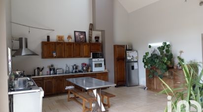 Country house 10 rooms of 196 m² in Sanvignes-les-Mines (71410)