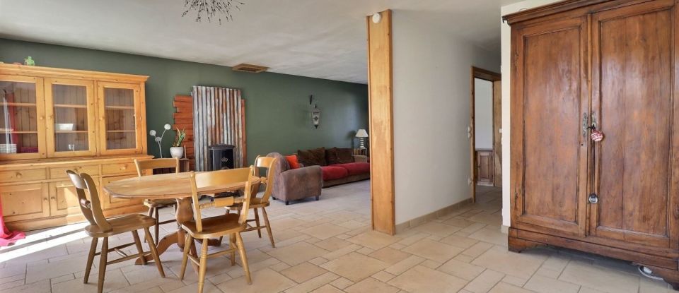 House 5 rooms of 113 m² in Brignoles (83170)