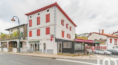 Immeuble de 257 m² à Hasparren (64240)