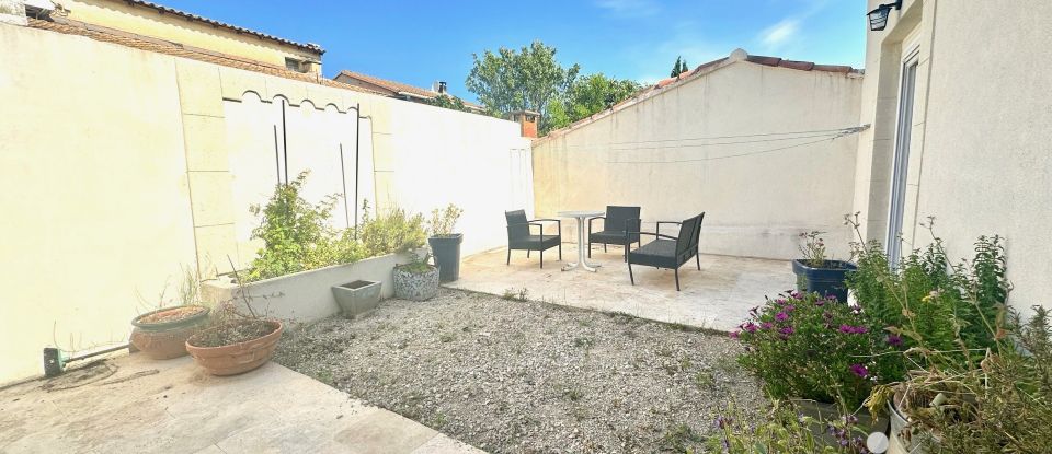 House 7 rooms of 135 m² in Sorgues (84700)