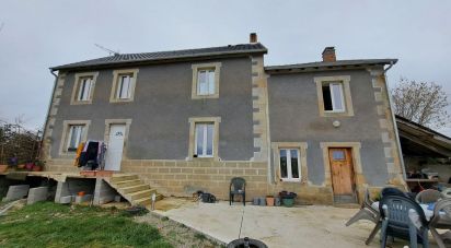 Maison de campagne 7 pièces de 184 m² à Charensat (63640)