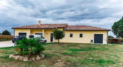 House 6 rooms of 187 m² in Castelsarrasin (82100)