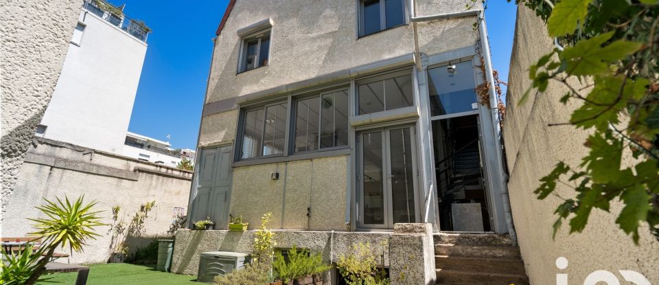 Maison 5 pièces de 164 m² à Lyon (69008)