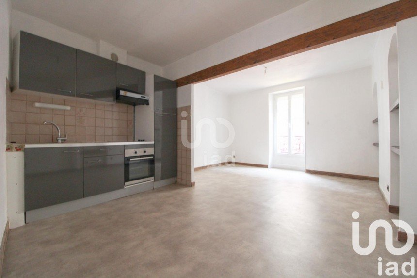 Town house 3 rooms of 74 m² in Saint-Affrique (12400)