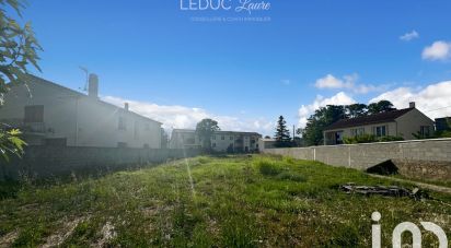 Land of 1,390 m² in Pont-Saint-Esprit (30130)