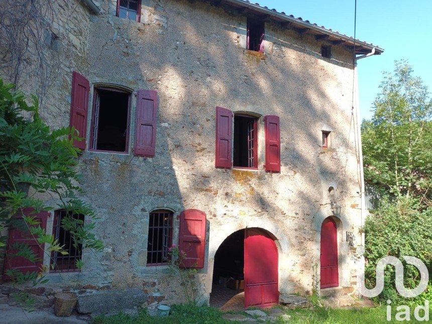 Traditional house 5 rooms of 123 m² in Sauclières (12230)