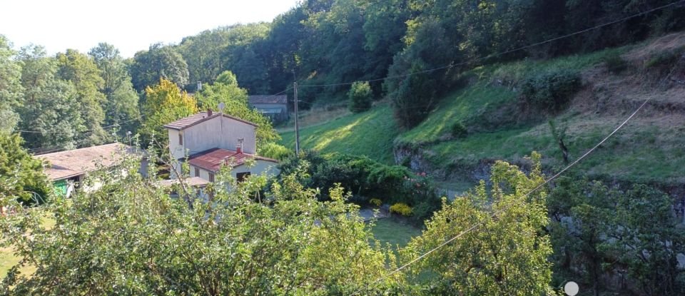 Traditional house 5 rooms of 123 m² in Sauclières (12230)