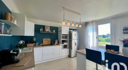 Maison 7 pièces de 192 m² à Entraigues-sur-la-Sorgue (84320)