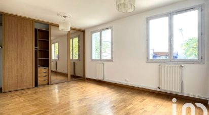 House 6 rooms of 129 m² in La Courneuve (93120)