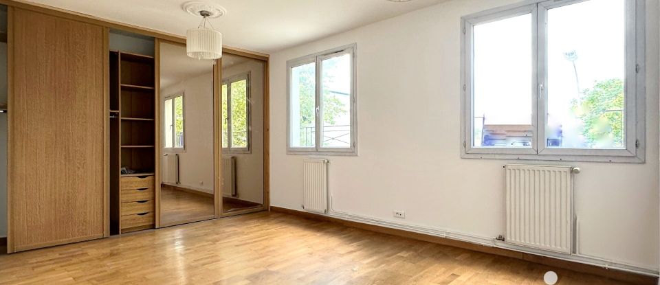 House 6 rooms of 129 m² in La Courneuve (93120)