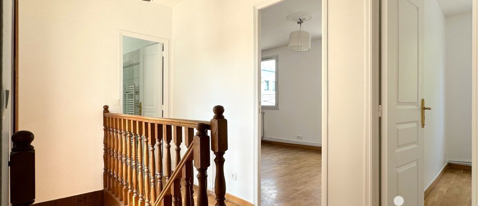 House 6 rooms of 129 m² in La Courneuve (93120)